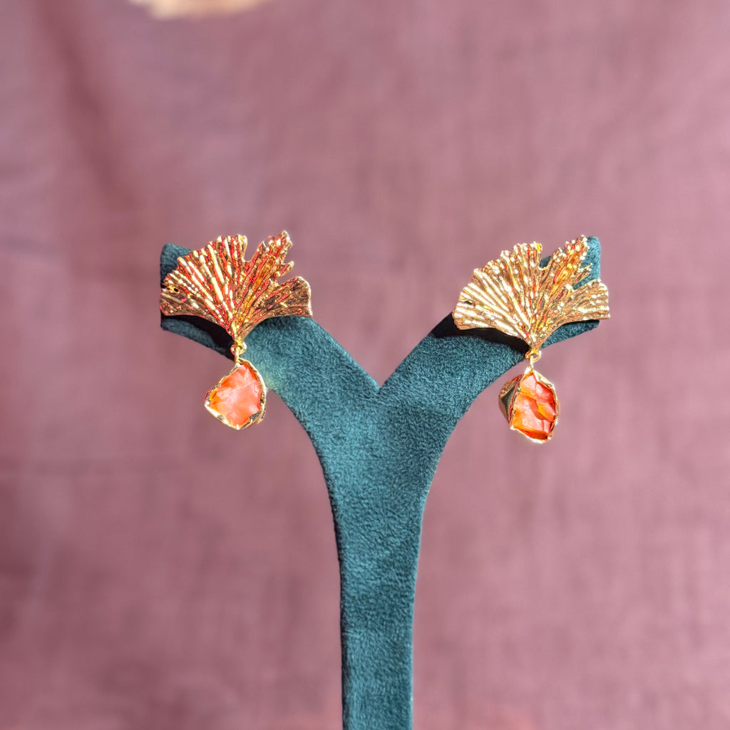 Peacock feather with Stone
