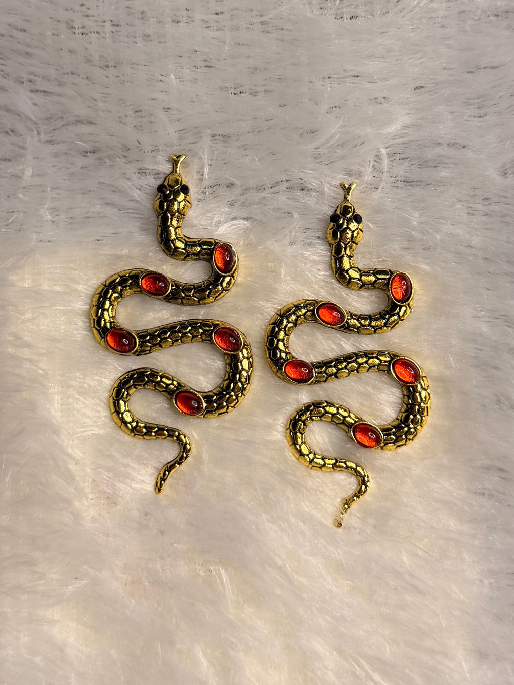 Whissspering Snake Earrings
