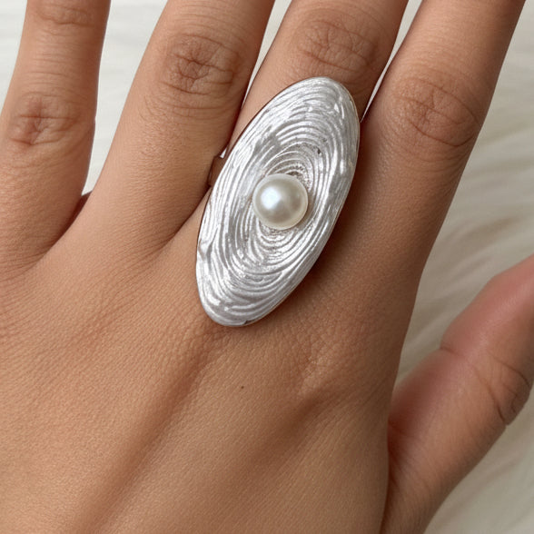 Oyster Ring