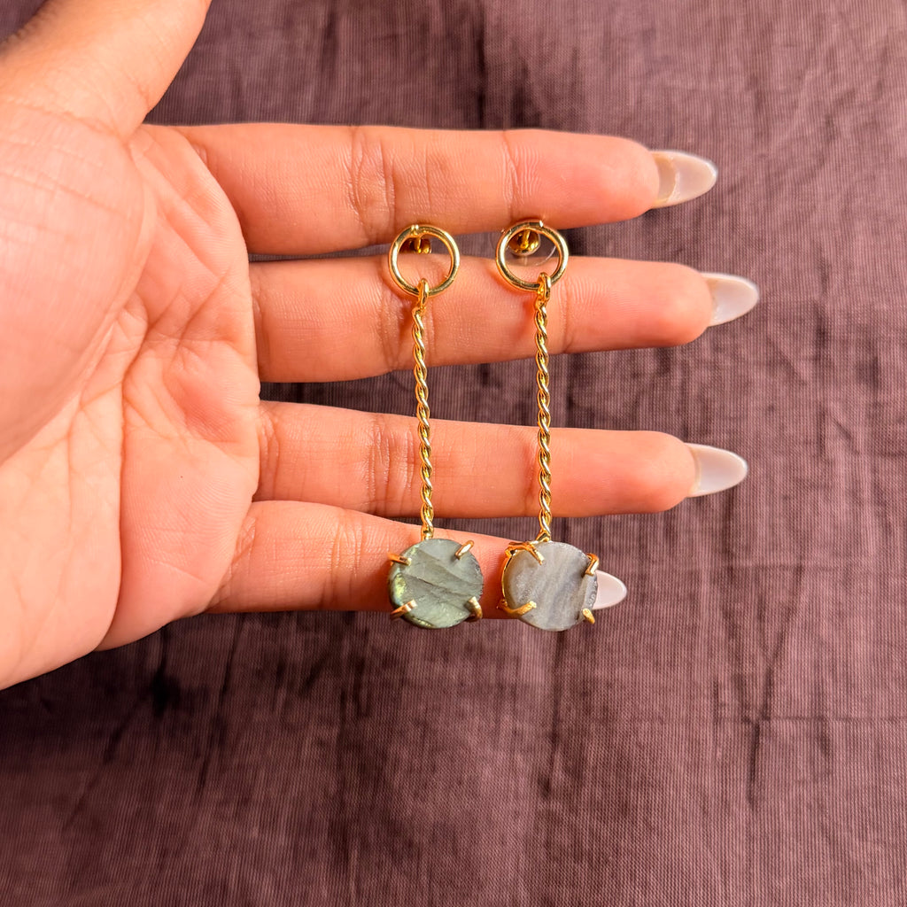 Labradorite Latkan