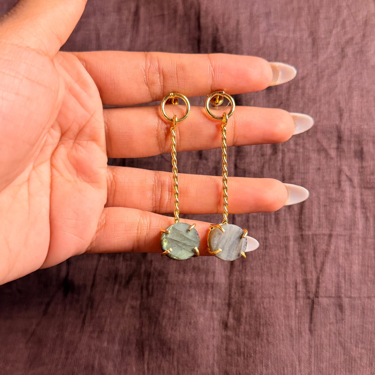 Labradorite Latkan