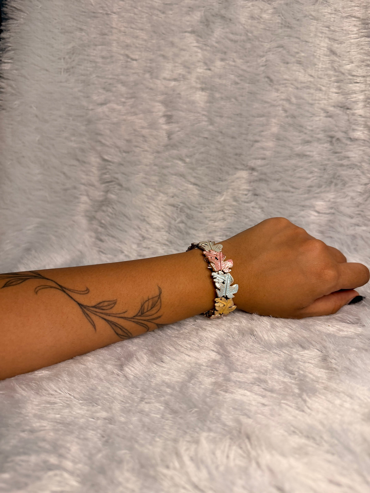 Maple Leaf - Elastic Bracelet