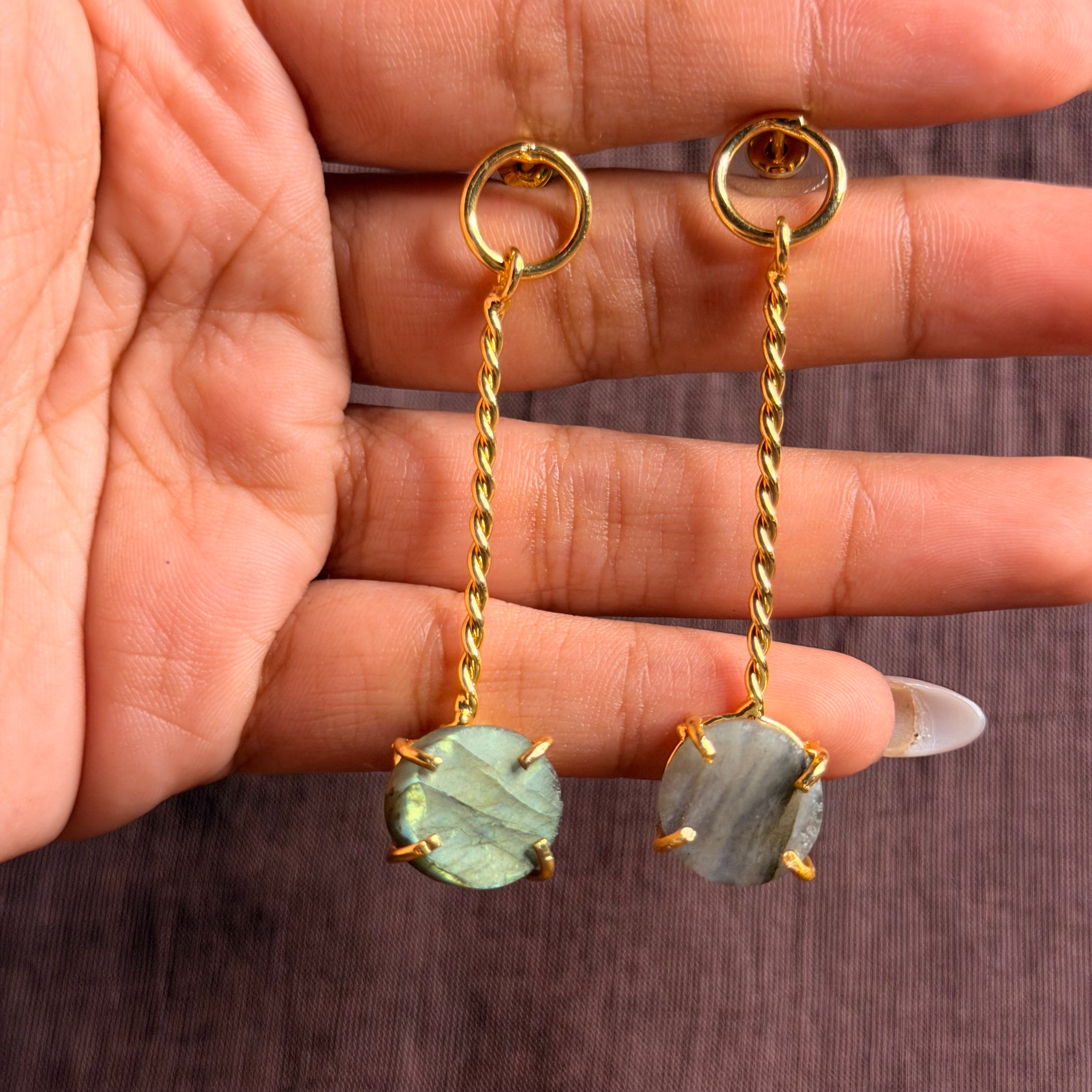 Labradorite Latkan