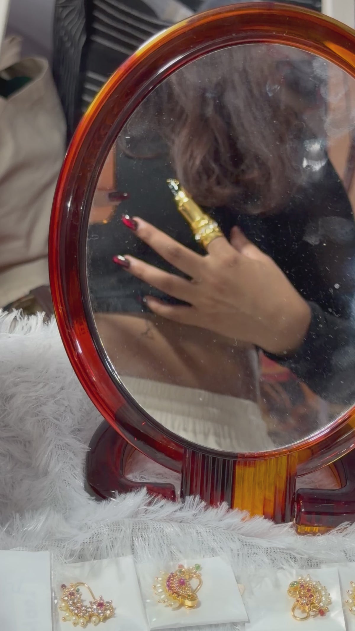 The Finger Ring